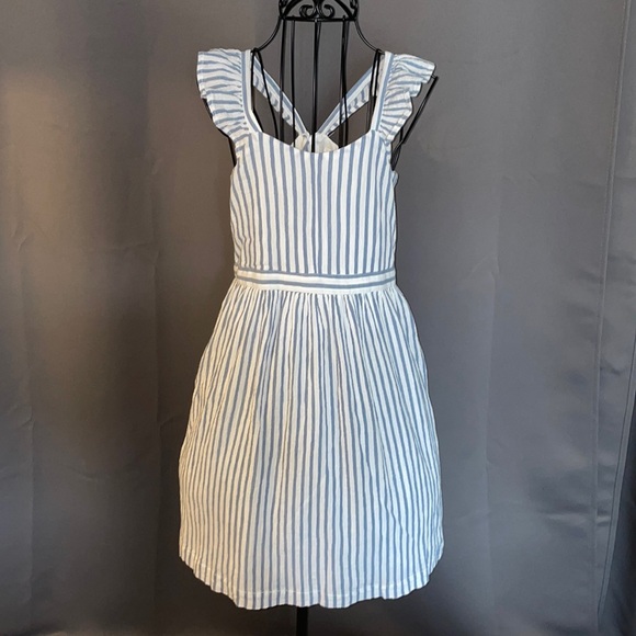 Gap Kids Other - GAP KIDS. Size XXL sleeveless striped blue & white dress.